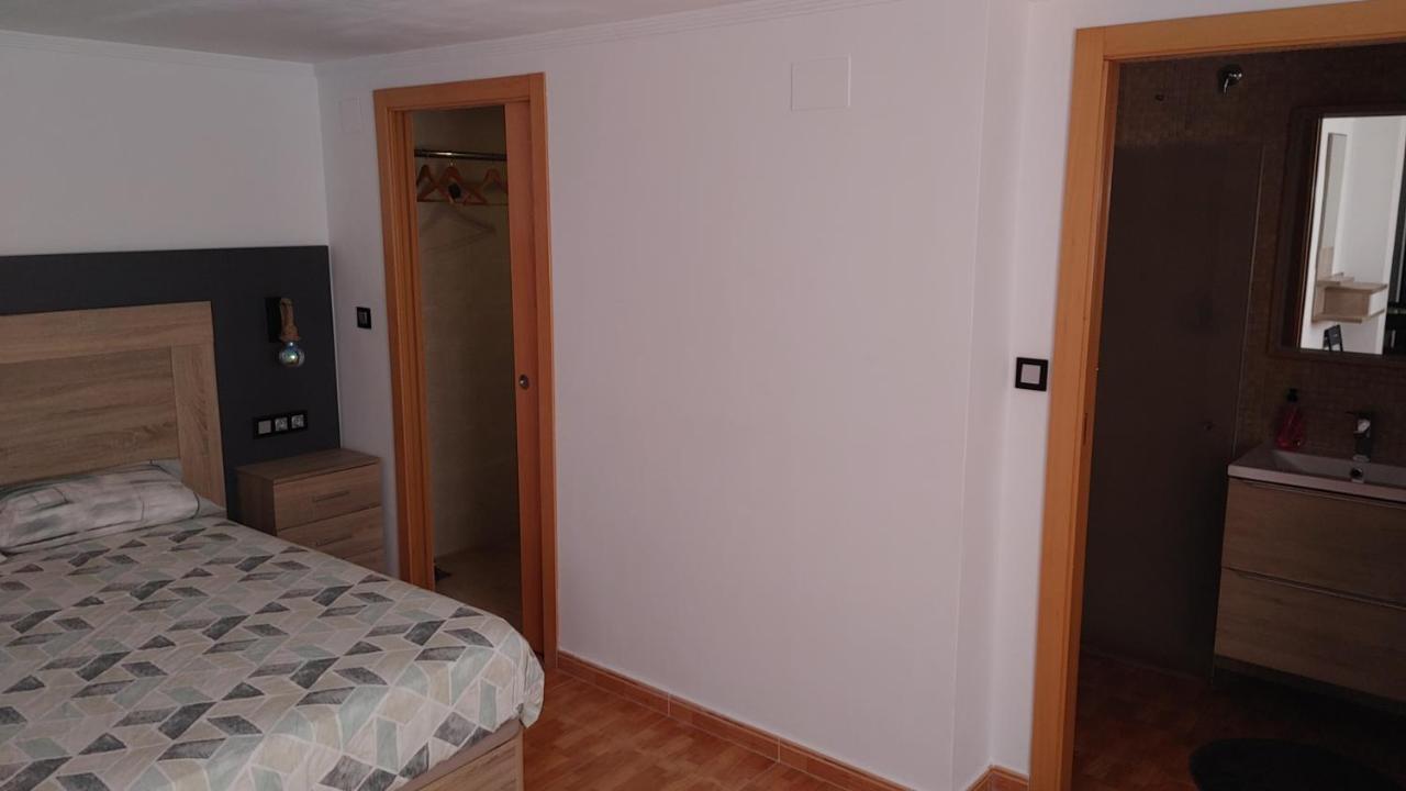Apartamento Climatizado Vacacional Villalonga Kültér fotó